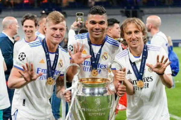 典禮三中場(chǎng)誰(shuí)是核心?