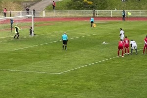 法國總統(tǒng)馬克龍的點(diǎn)球，守門員你撲不撲？