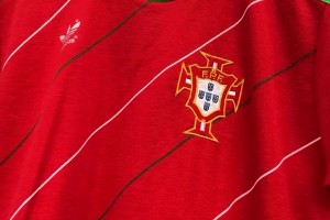 C羅穿上一定帥！葡萄牙1984歐洲杯球衣