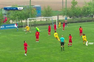 U16國(guó)足0-3落后羅馬尼亞U16，防守走神對(duì)手包抄破門